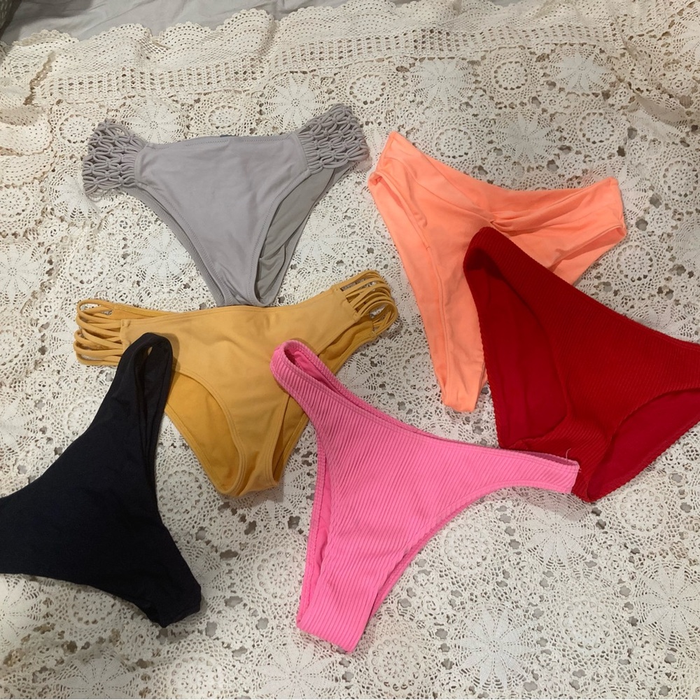 Size medium swim bottoms!! HOLLISTER, aerie, SHEIN.